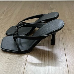 Bellini sandals with heel.
